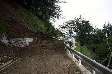 �z���悤�Ǝv���Ήz�����邯�ǁE�E�E